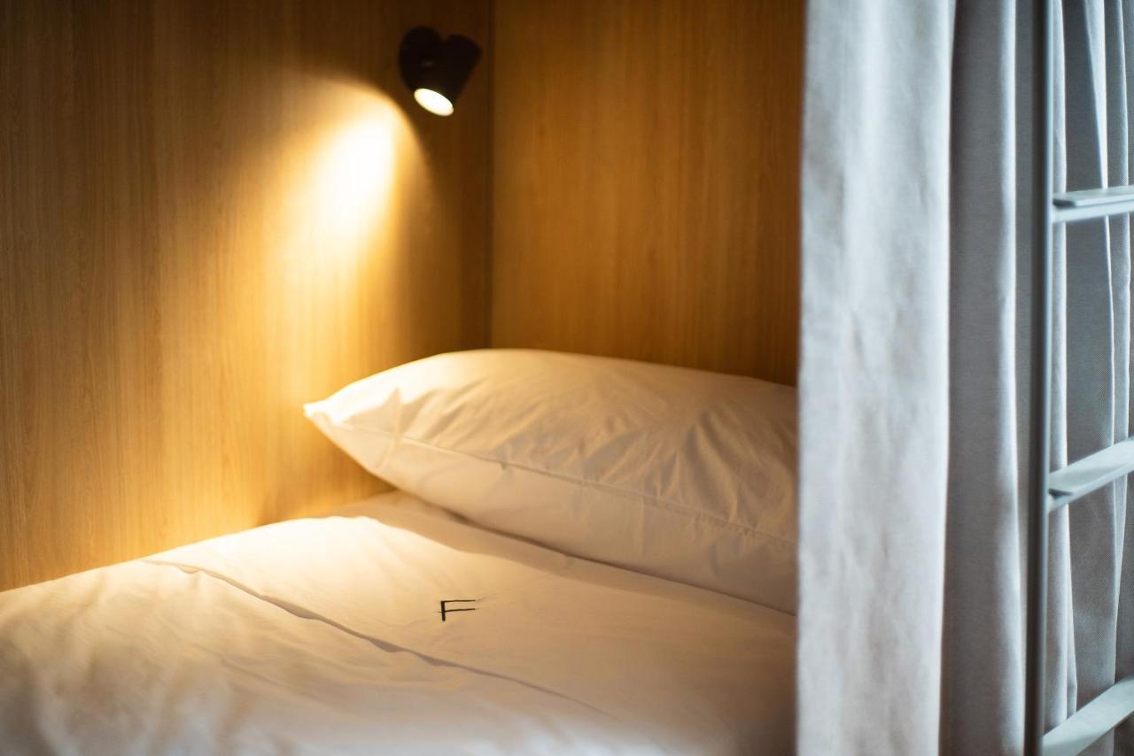 Franca City Hostel บัวโนสไอเรส ภายนอก รูปภาพ