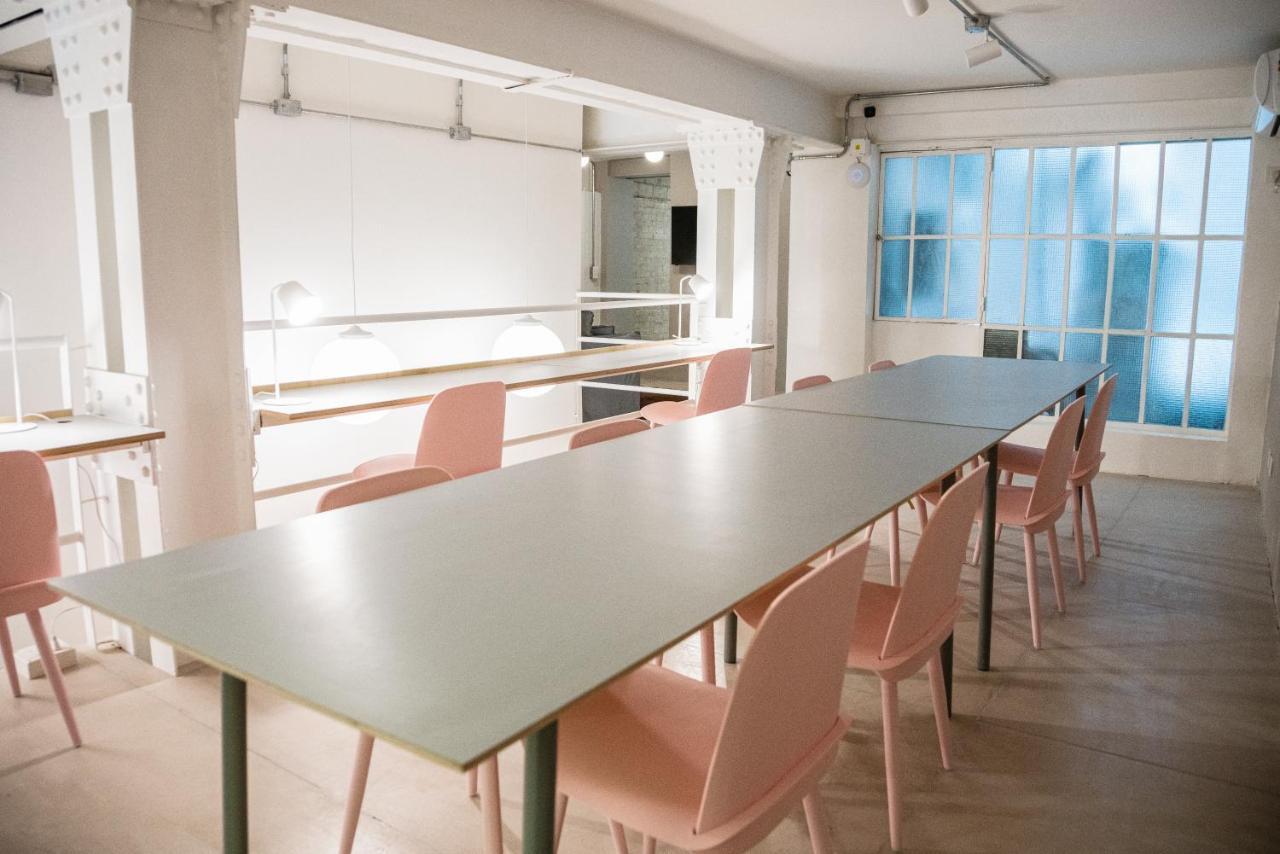 Franca City Hostel บัวโนสไอเรส ภายนอก รูปภาพ