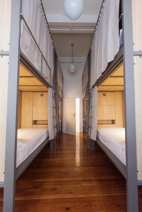 Franca City Hostel บัวโนสไอเรส ภายนอก รูปภาพ