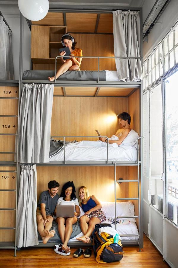 Franca City Hostel บัวโนสไอเรส ภายนอก รูปภาพ