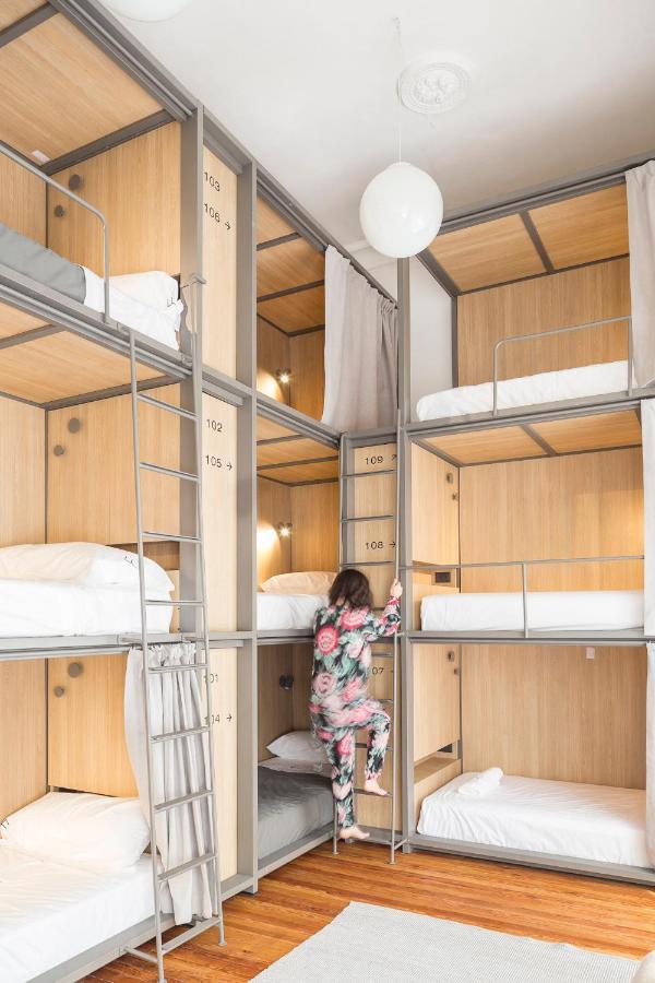Franca City Hostel บัวโนสไอเรส ภายนอก รูปภาพ